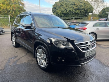 Used Volkswagen Tiguan 2011 for sale - 75647037: Photo
