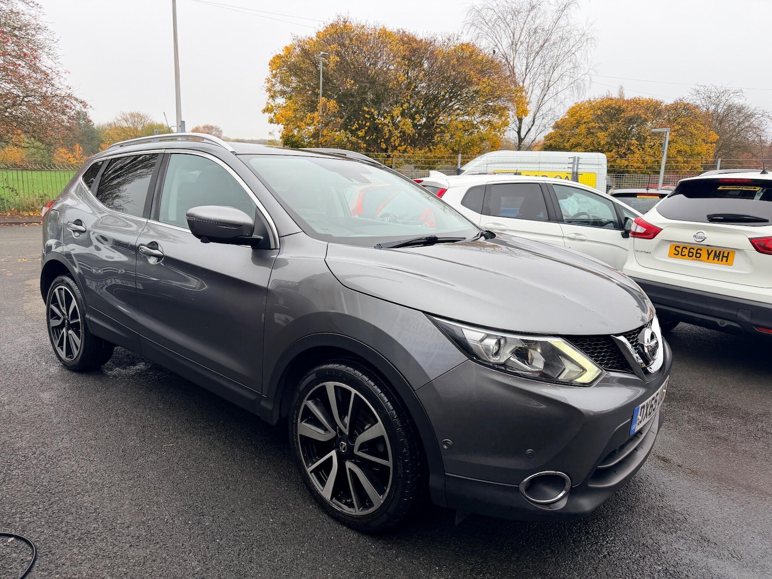 Used Nissan Qashqai 2015 for sale - 76633638: Photo 1