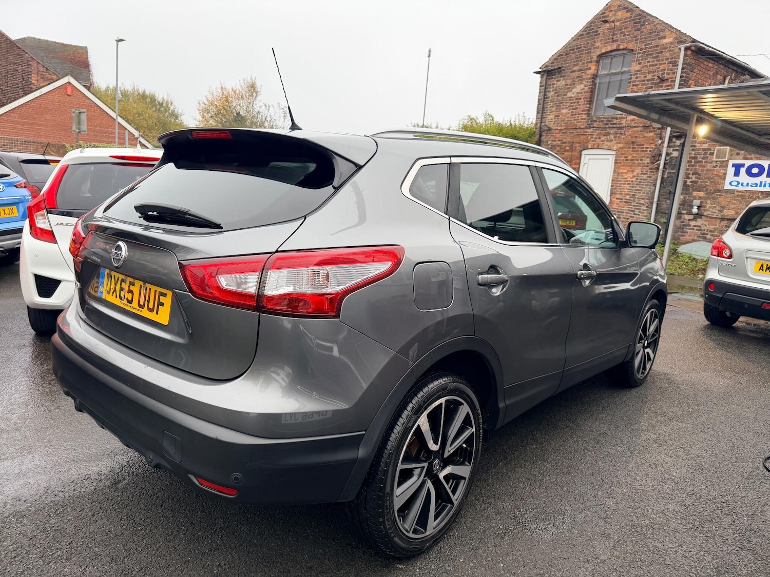 Used Nissan Qashqai 2015 for sale - 76633638: Photo 14