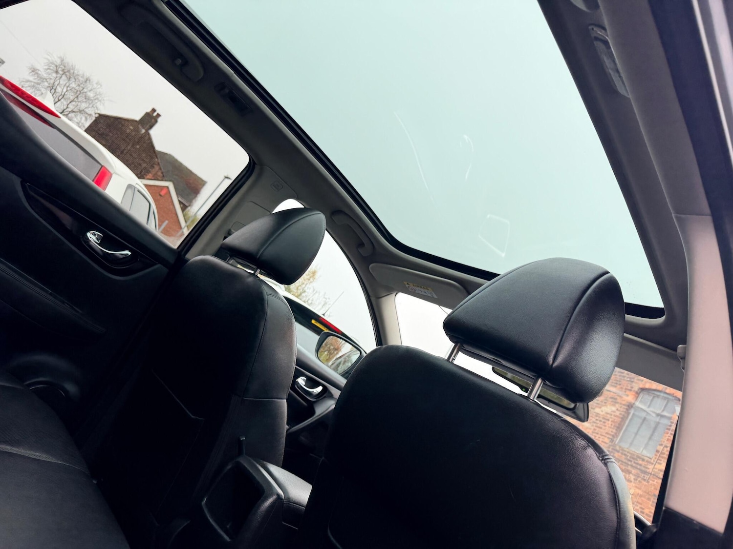 Used Nissan Qashqai 2015 for sale - 76633638: Photo 20