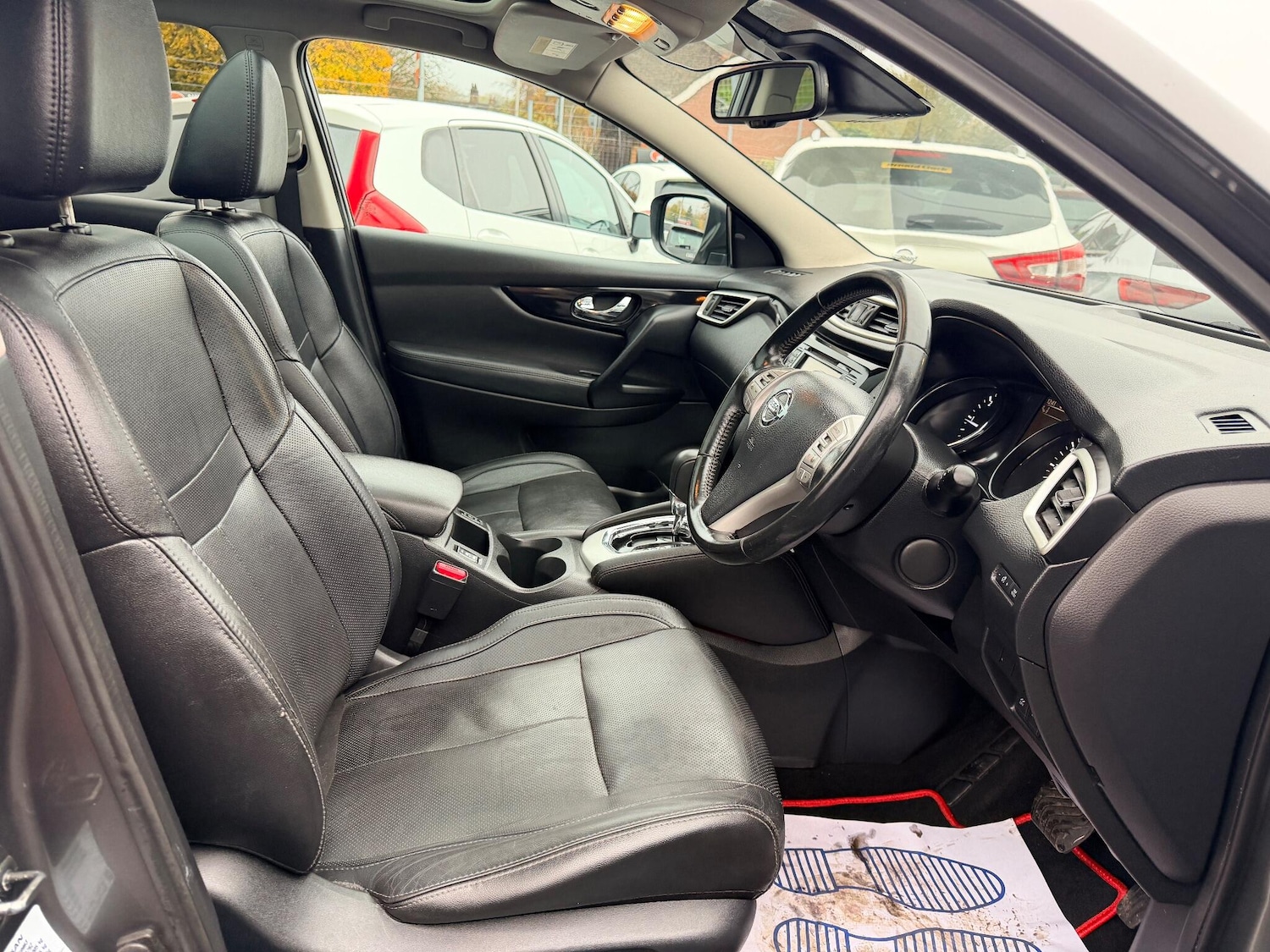 Used Nissan Qashqai 2015 for sale - 76633638: Photo 21