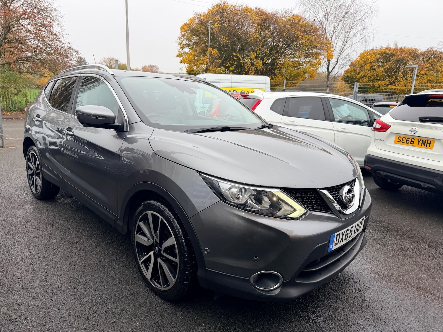 Used Nissan Qashqai 2015 for sale - 76633638: Photo 3