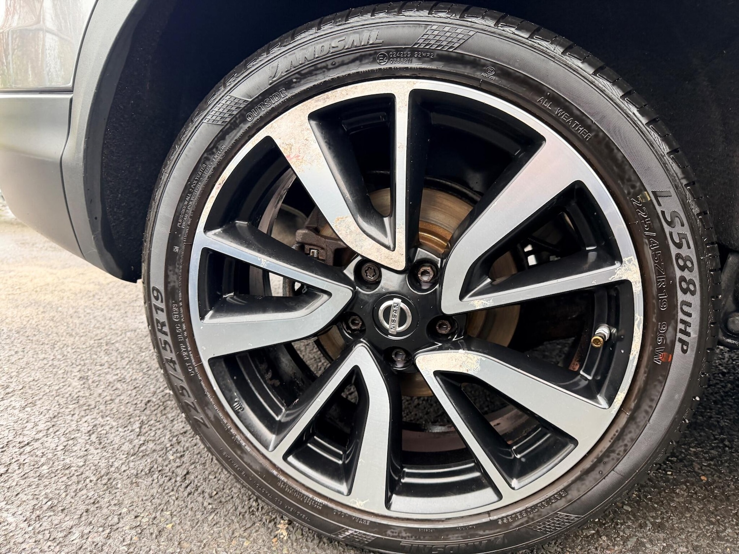 Used Nissan Qashqai 2015 for sale - 76633638: Photo 30