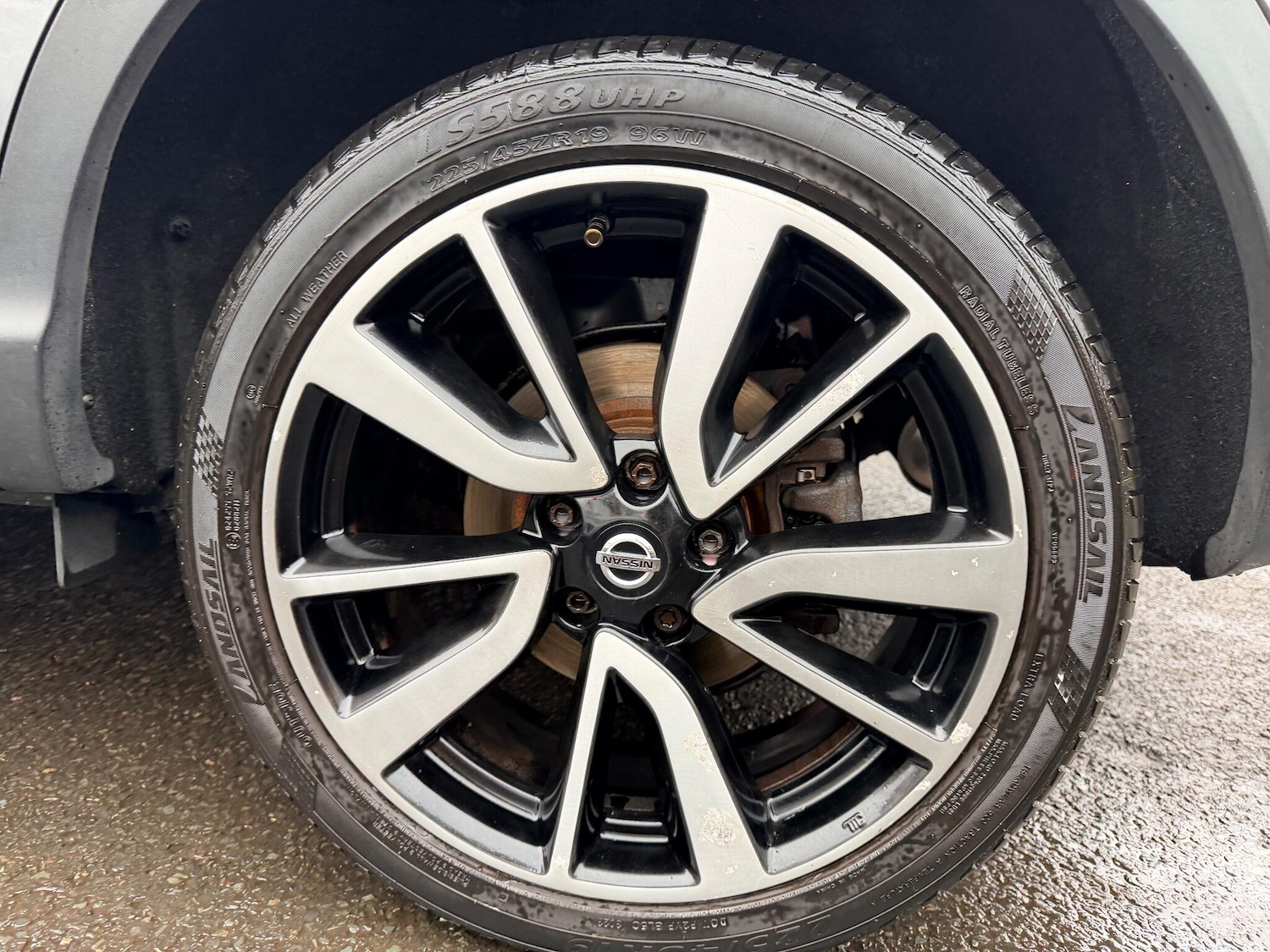 Used Nissan Qashqai 2015 for sale - 76633638: Photo 31