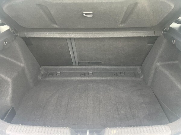 Used Hyundai i30 2014 for sale - 76122717: Photo 19