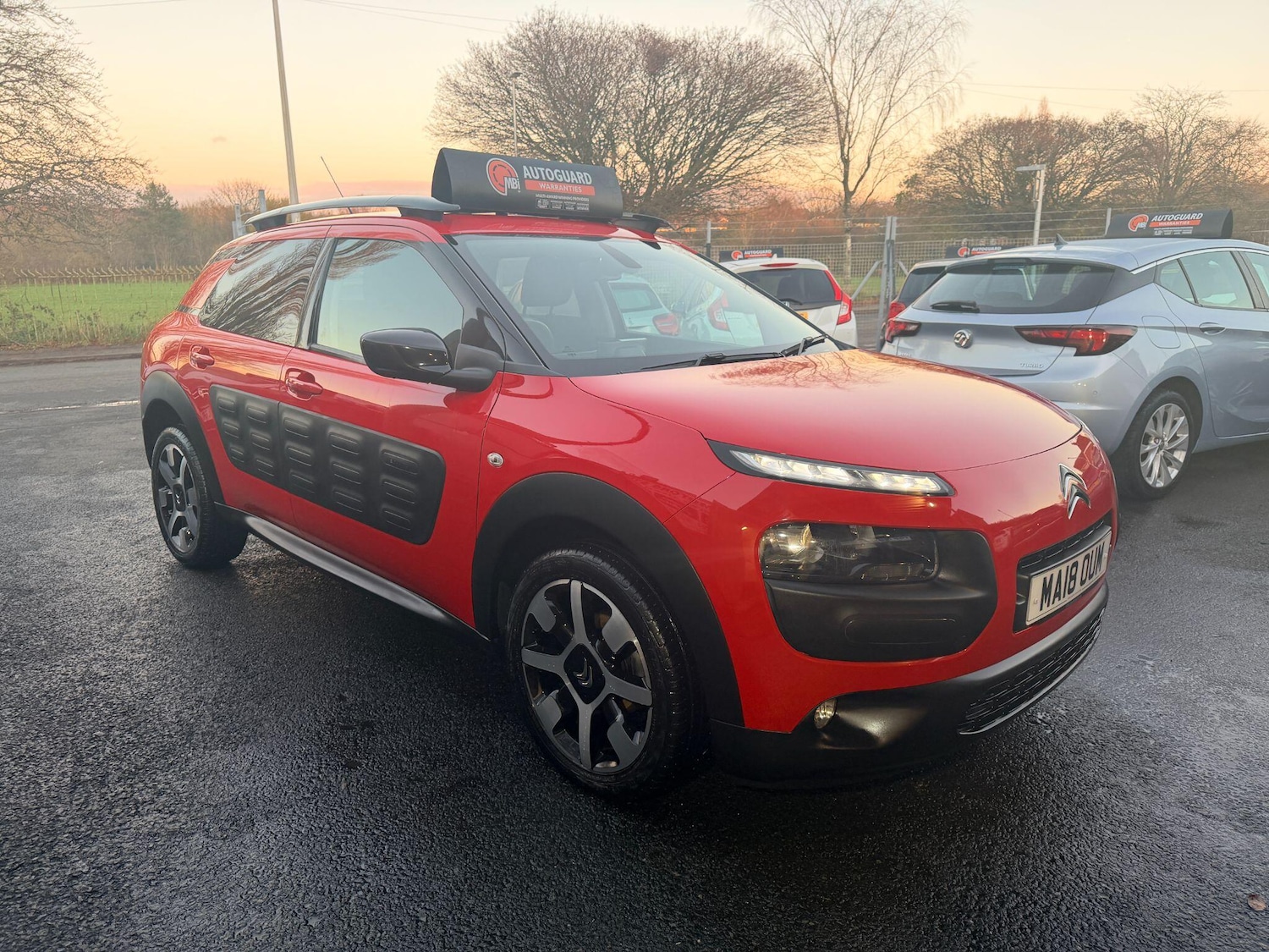 Used Citroen C4 Cactus 2018 for sale - 76701177: Photo 1