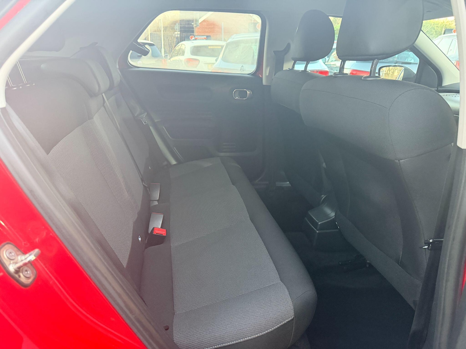 Used Citroen C4 Cactus 2018 for sale - 76701177: Photo 19