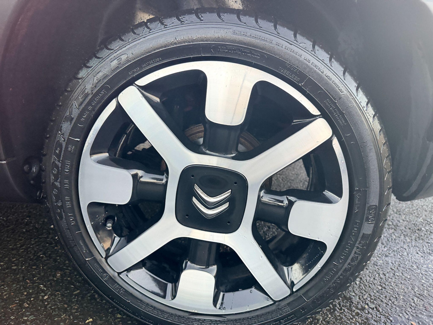 Used Citroen C4 Cactus 2018 for sale - 76701177: Photo 28