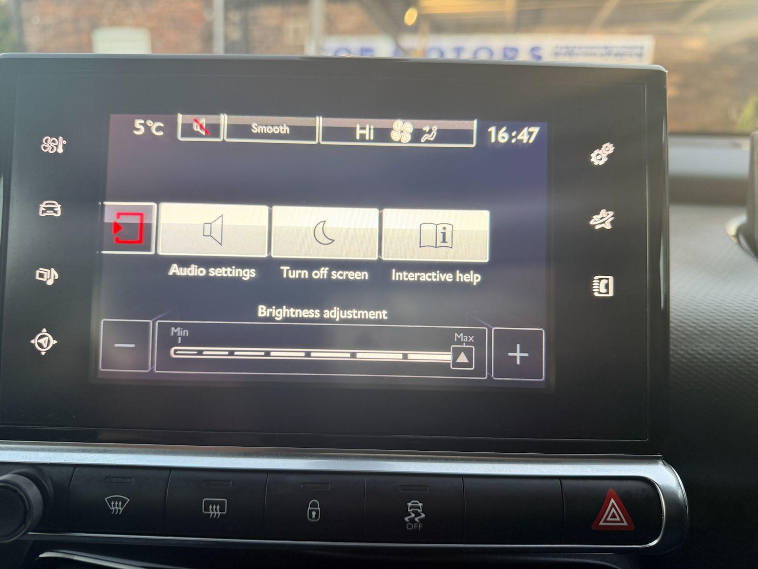 Used Citroen C4 Cactus 2018 for sale - 76701177: Photo 33