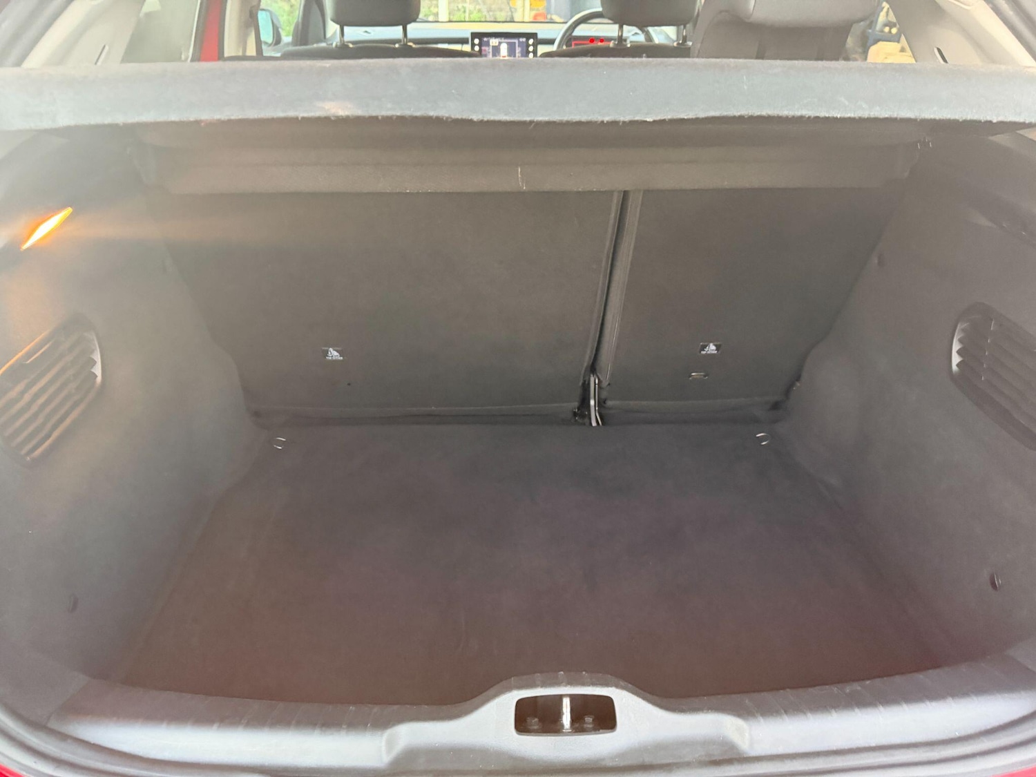 Used Citroen C4 Cactus 2018 for sale - 76701177: Photo 36