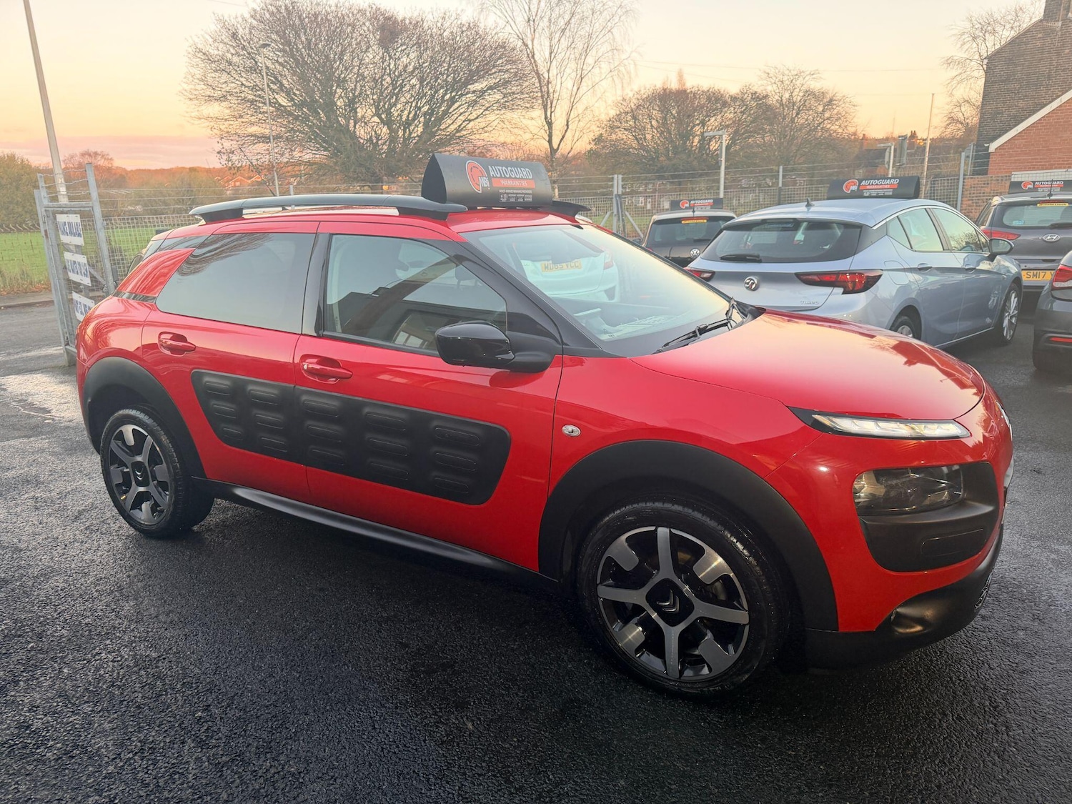 Used Citroen C4 Cactus 2018 for sale - 76701177: Photo 9