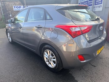 Used Hyundai i30 2015 for sale - 79634701: Photo