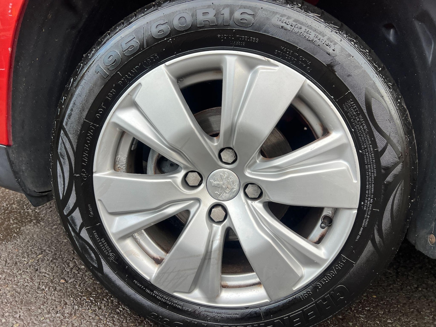 Used Peugeot 2008 2016 for sale - 76137021: Photo 31