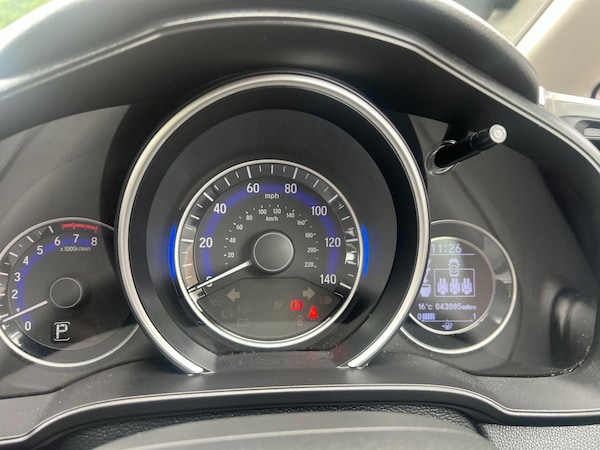 Used Honda Jazz 2016 for sale - 74758822: Photo 19