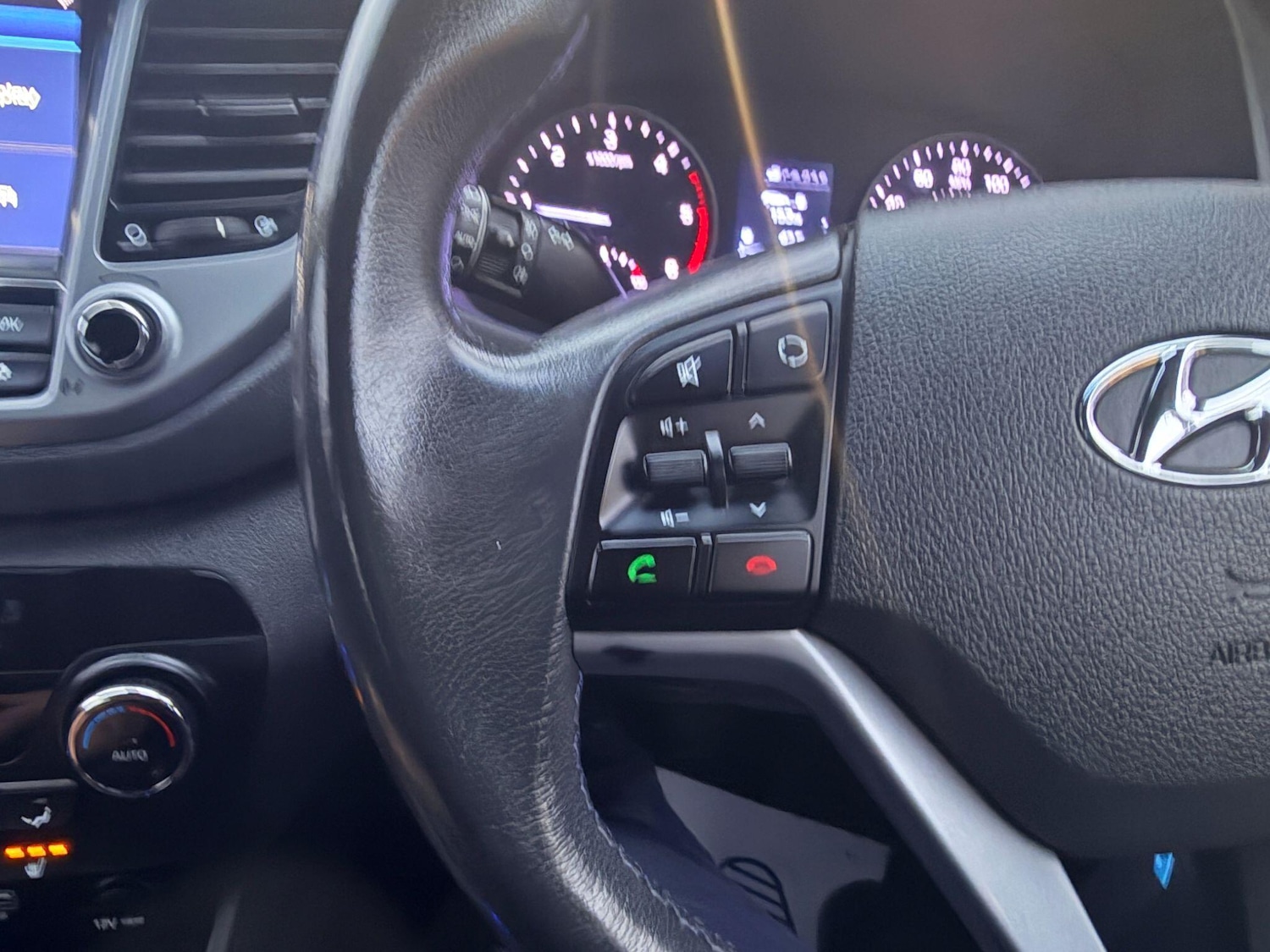 Used Hyundai TUCSON for sale - 77266664: Photo 21