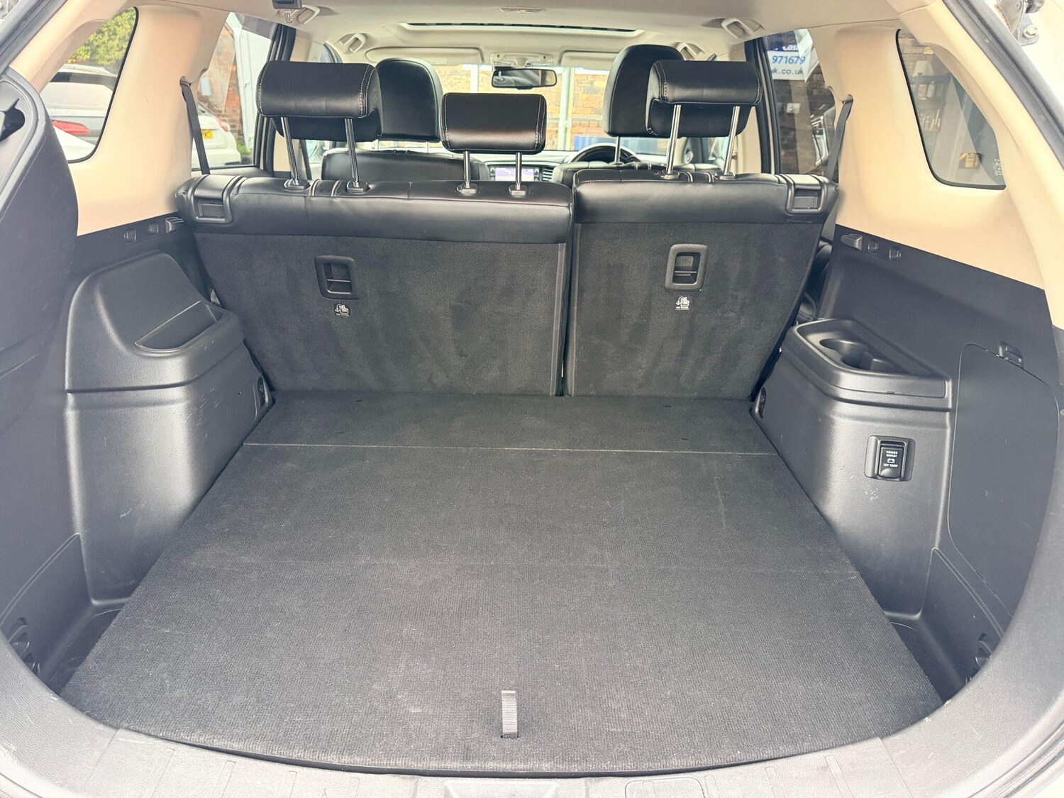 Used Mitsubishi Outlander 2017 for sale - 76898562: Photo 35