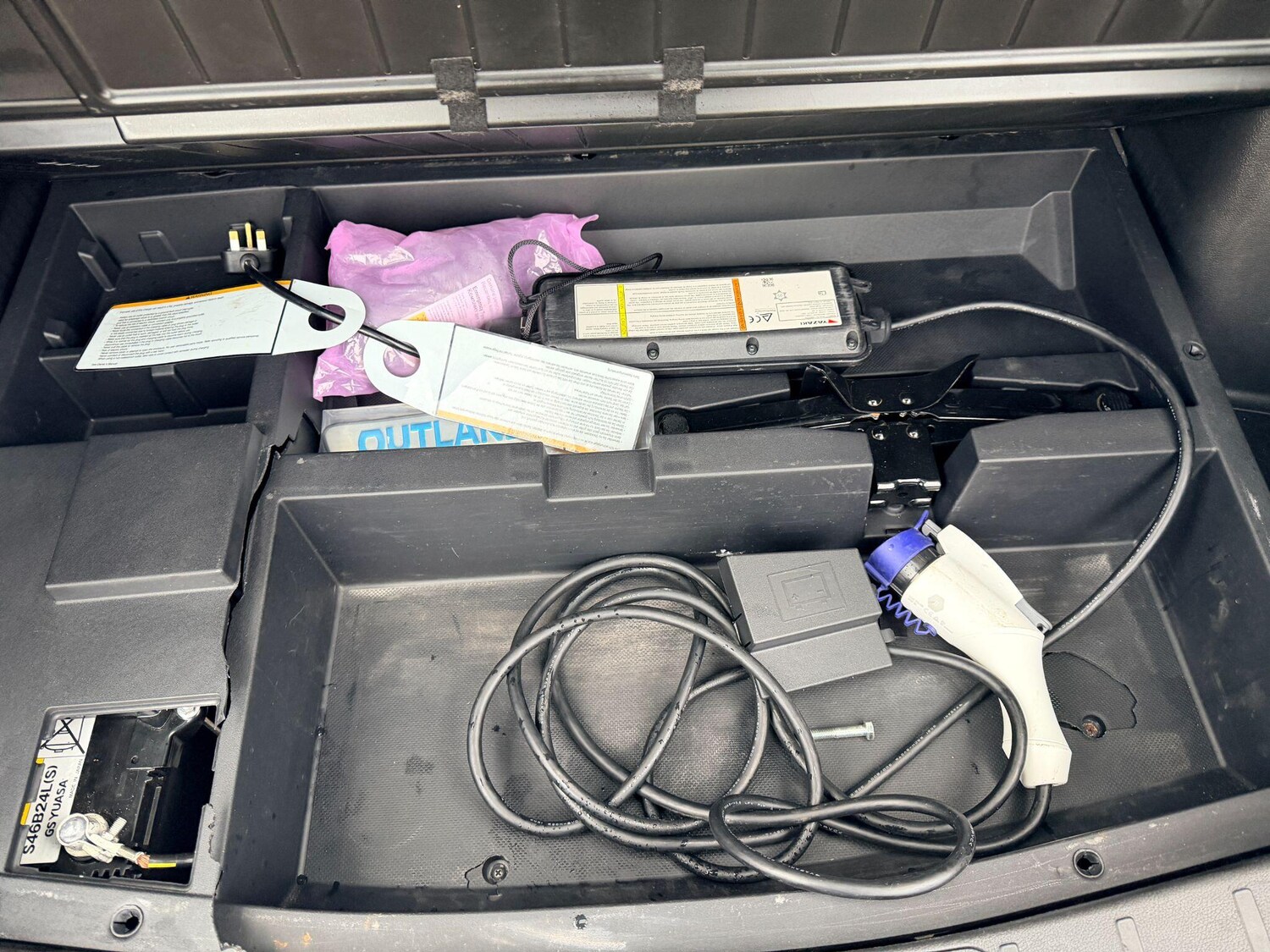 Used Mitsubishi Outlander 2017 for sale - 76898562: Photo 38