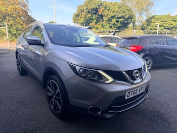 Used Nissan Qashqai 2017 for sale - 79316243: Photo