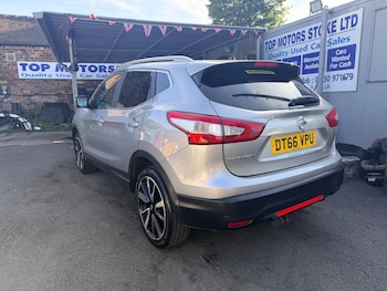 Used Nissan Qashqai 2017 for sale - 79316243: Photo