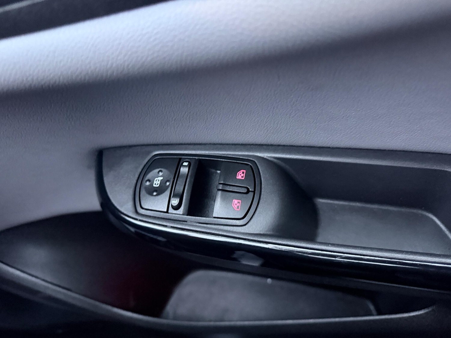 Used Vauxhall Corsa 2017 for sale - 76886612: Photo 21