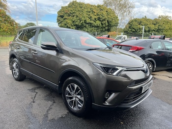 Used Toyota RAV4 2017 for sale - 75941674: Photo