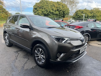 Used Toyota RAV4 2017 for sale - 75941674: Photo