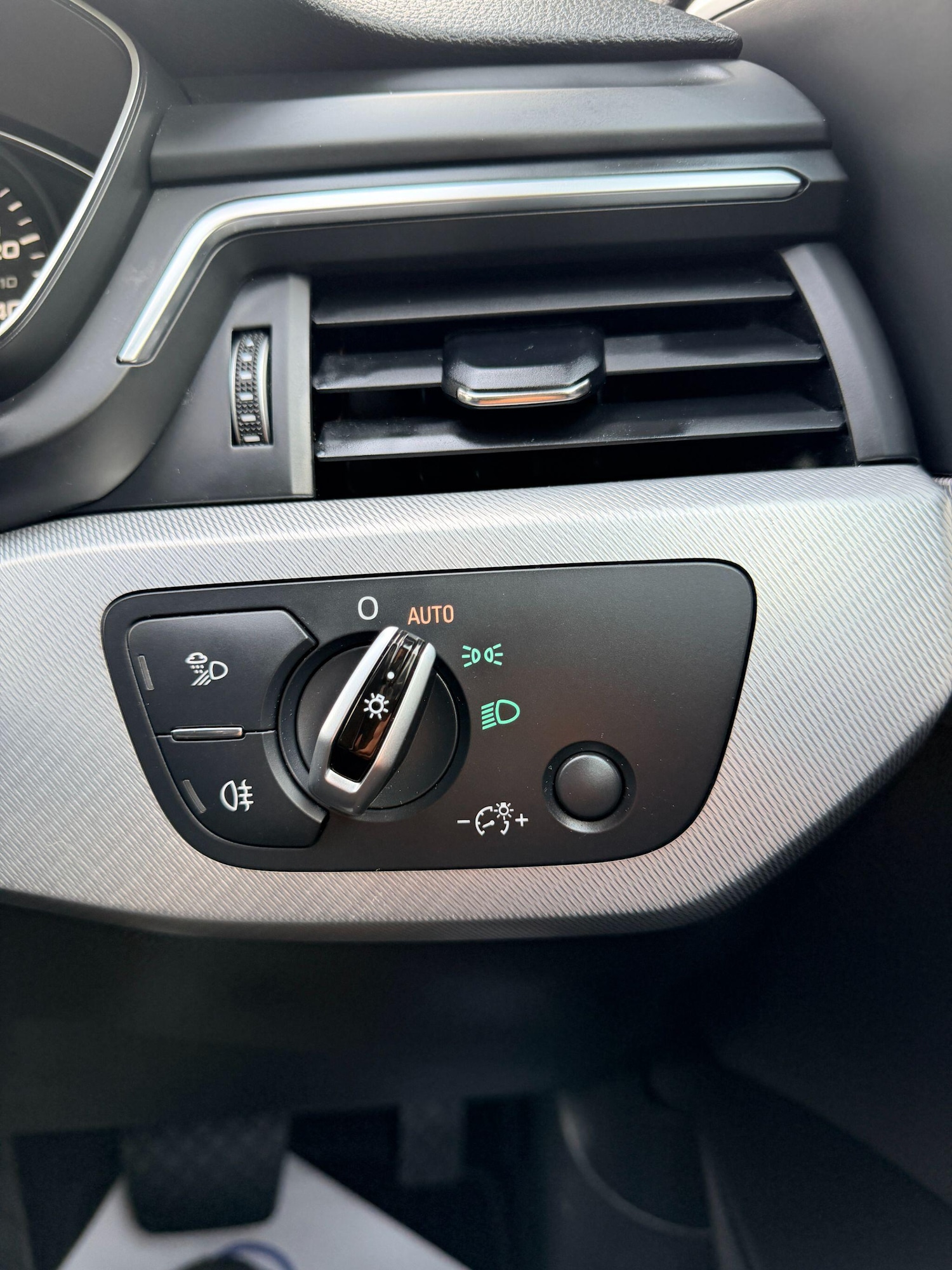 Used Audi A4 for sale - 77768751: Photo 18