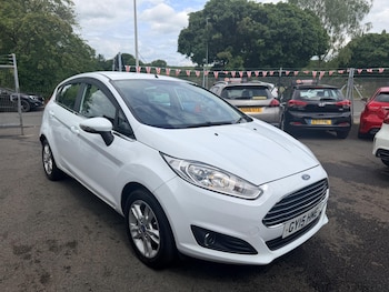 Used Ford Fiesta 2015 for sale - 79075296: Photo