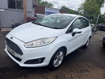 Used Ford Fiesta 2015 for sale - 79075296: Photo