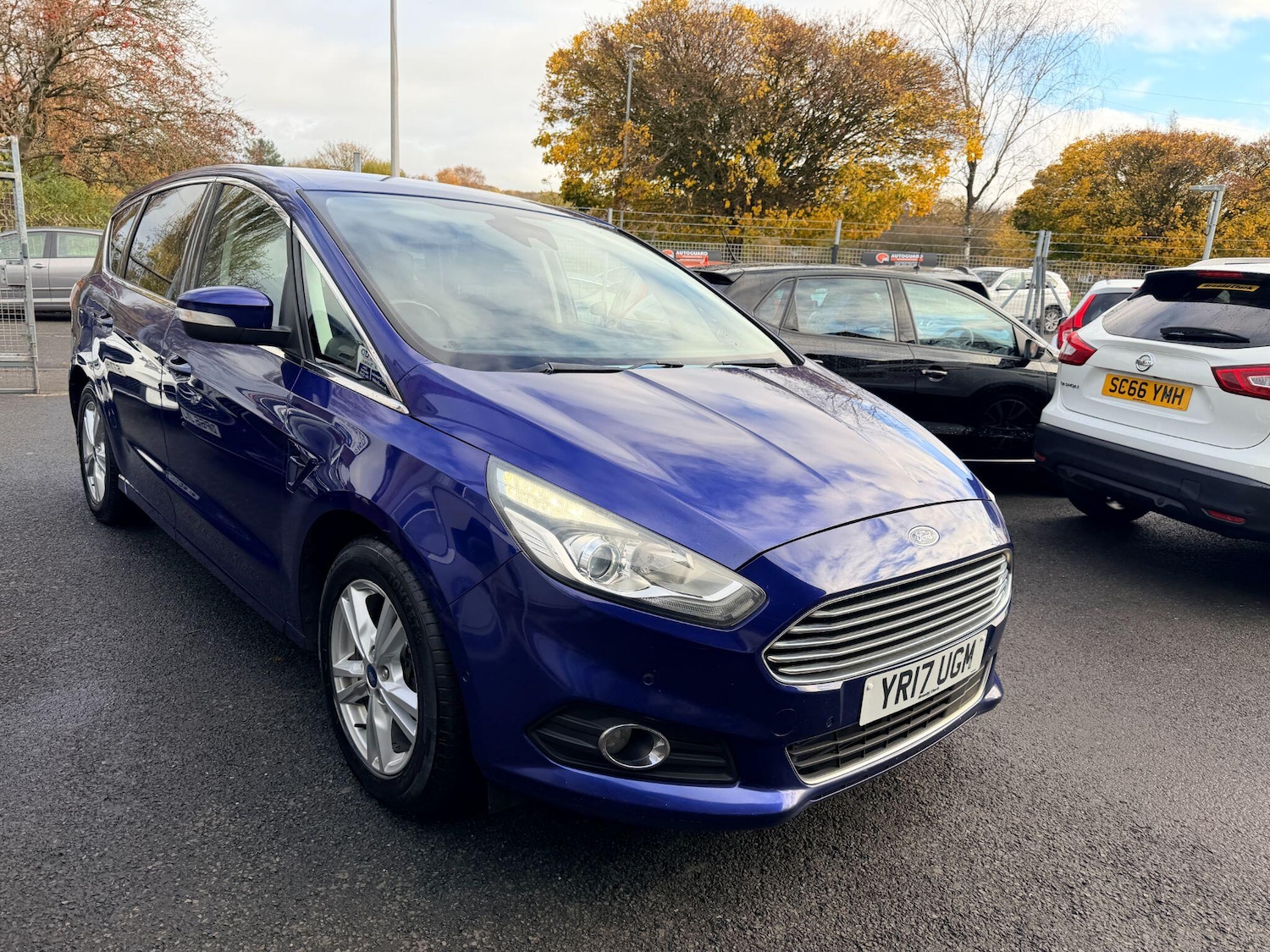 Used Ford S-Max for sale - 76521463: Photo 3