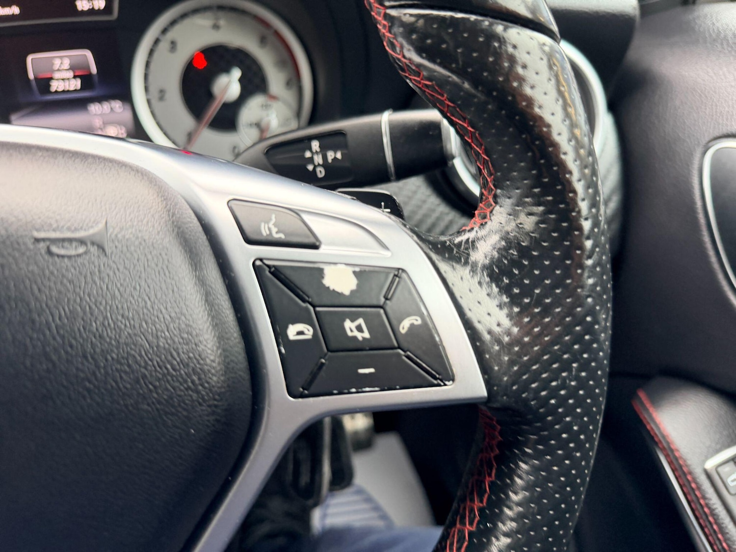 Used Mercedes-Benz A-Class 2015 for sale - 77696447: Photo 17