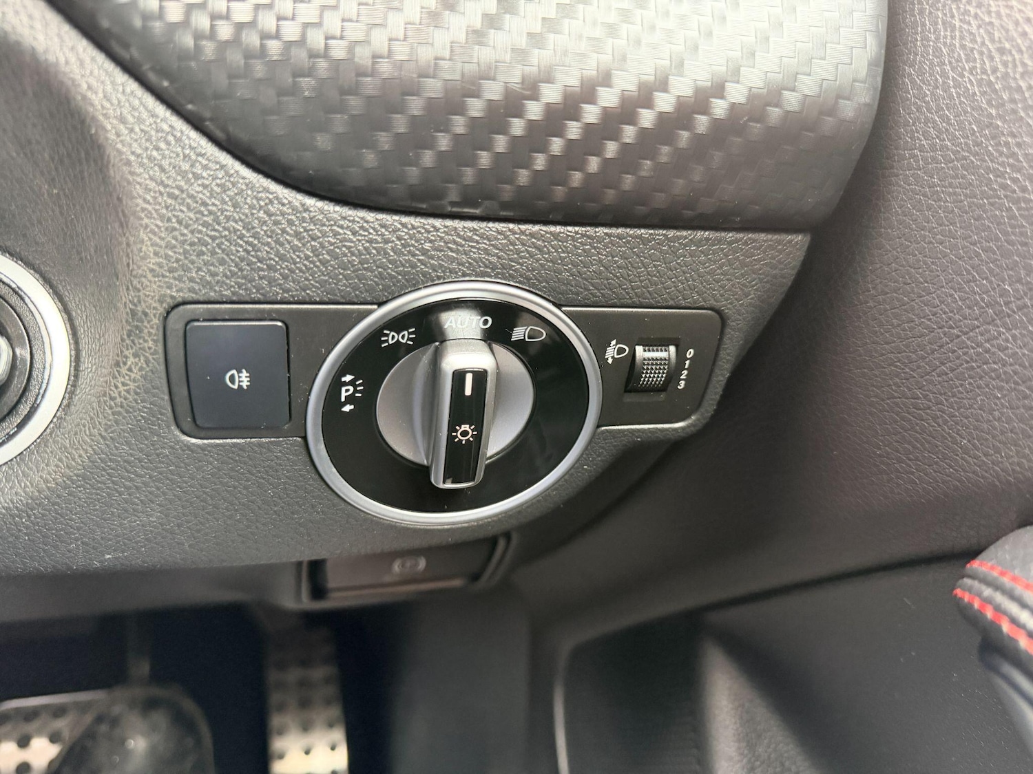 Used Mercedes-Benz A-Class 2015 for sale - 77696447: Photo 20