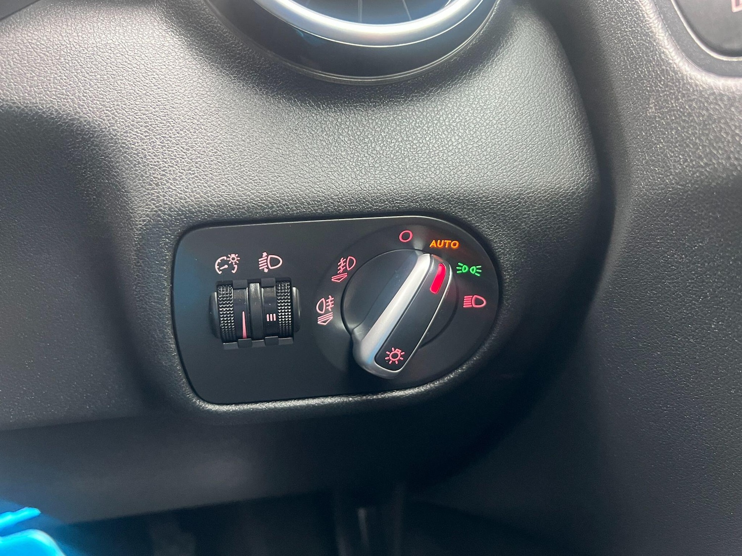 Used Audi A1 2016 for sale - 76094782: Photo 28