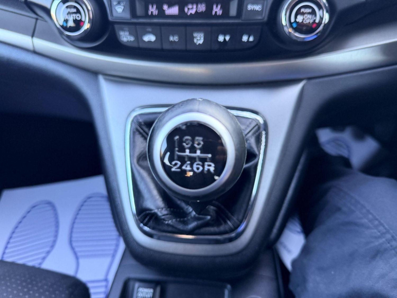 Used Honda CR-V 2014 for sale - 77754001: Photo 15