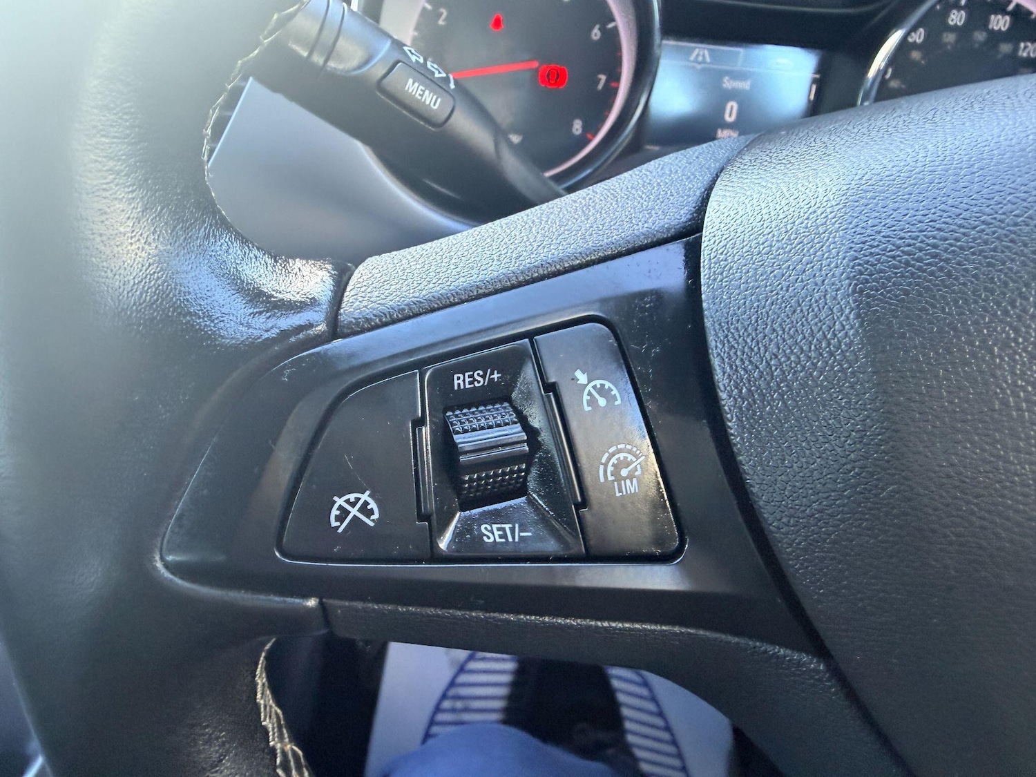 Used Vauxhall Astra 2017 for sale - 76702373: Photo 23