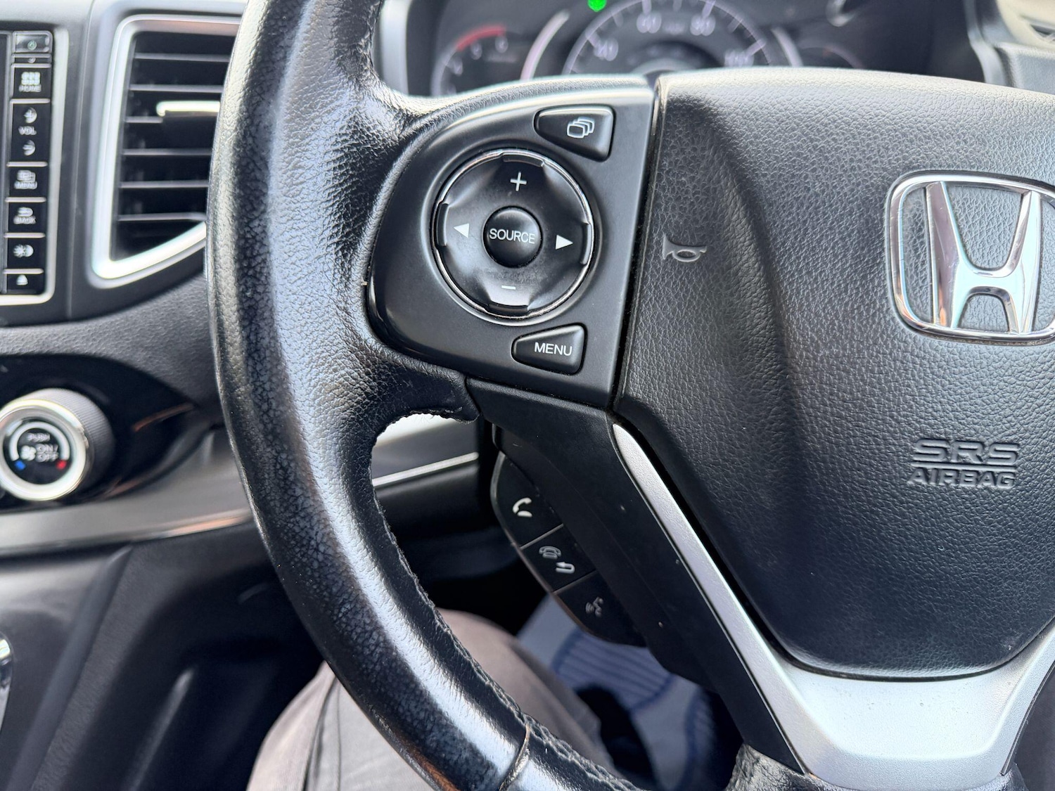 Used Honda CR-V 2015 for sale - 76498426: Photo 30