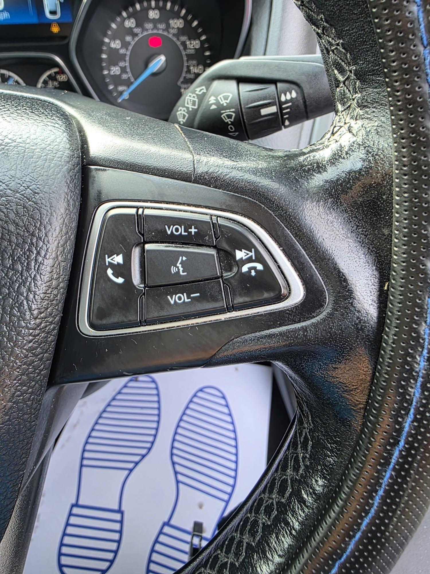 Used Ford Focus for sale - 77585950: Photo 22