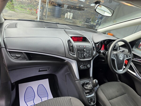 Used Vauxhall Zafira Tourer 2015 for sale - 75553098: Photo 15