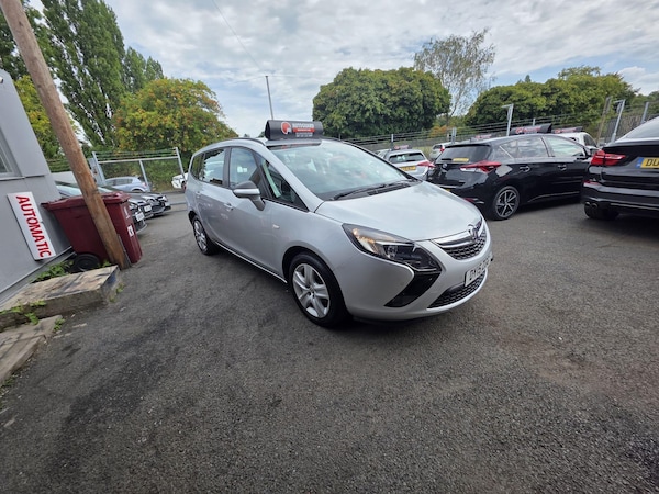 Used Vauxhall Zafira Tourer 2015 for sale - 75553098: Photo 2