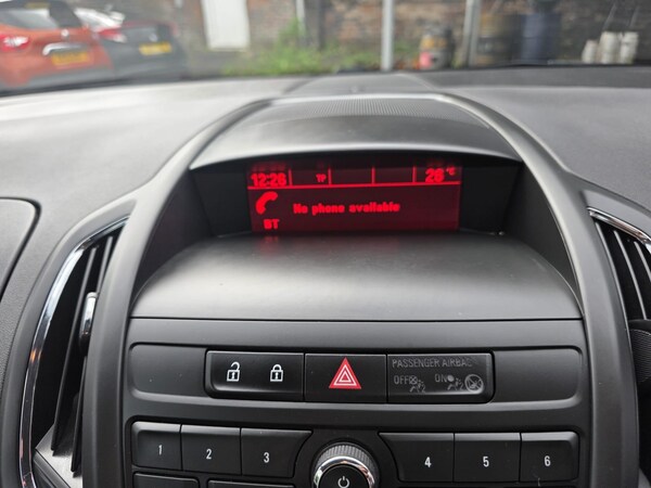 Used Vauxhall Zafira Tourer 2015 for sale - 75553098: Photo 33