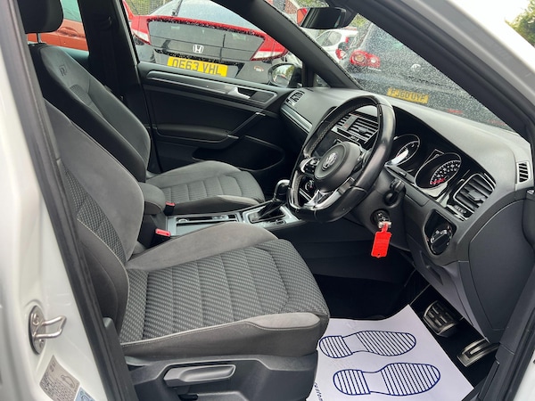 Used Volkswagen Golf 2018 for sale - 76190076: Photo 26