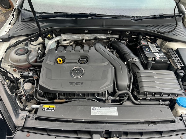 Used Volkswagen Golf 2018 for sale - 76190076: Photo 44