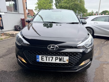 Used Hyundai i20 2017 for sale - 78958256: Photo