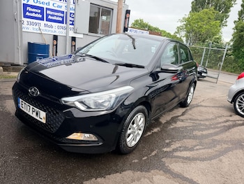 Used Hyundai i20 2017 for sale - 78958256: Photo