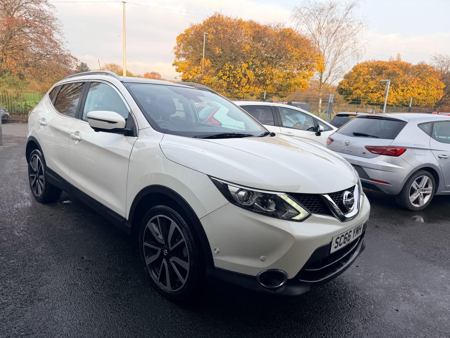 Used Nissan Qashqai for sale - 76499527: Photo 1