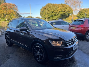 Volkswagen - Tiguan
