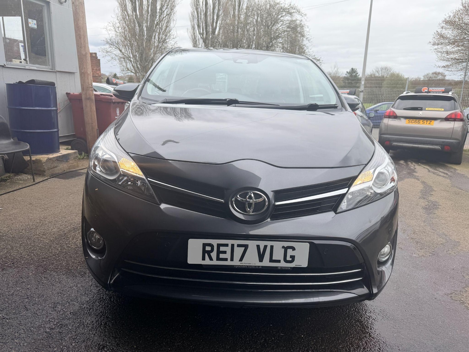 Used Toyota Verso for sale - 78136448: Photo 2