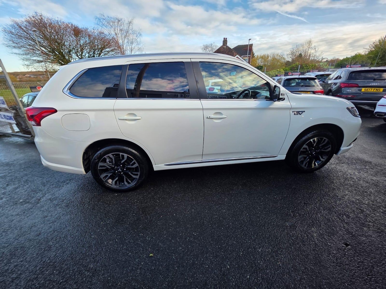 Used Mitsubishi Outlander 2017 for sale - 76743101: Photo 10