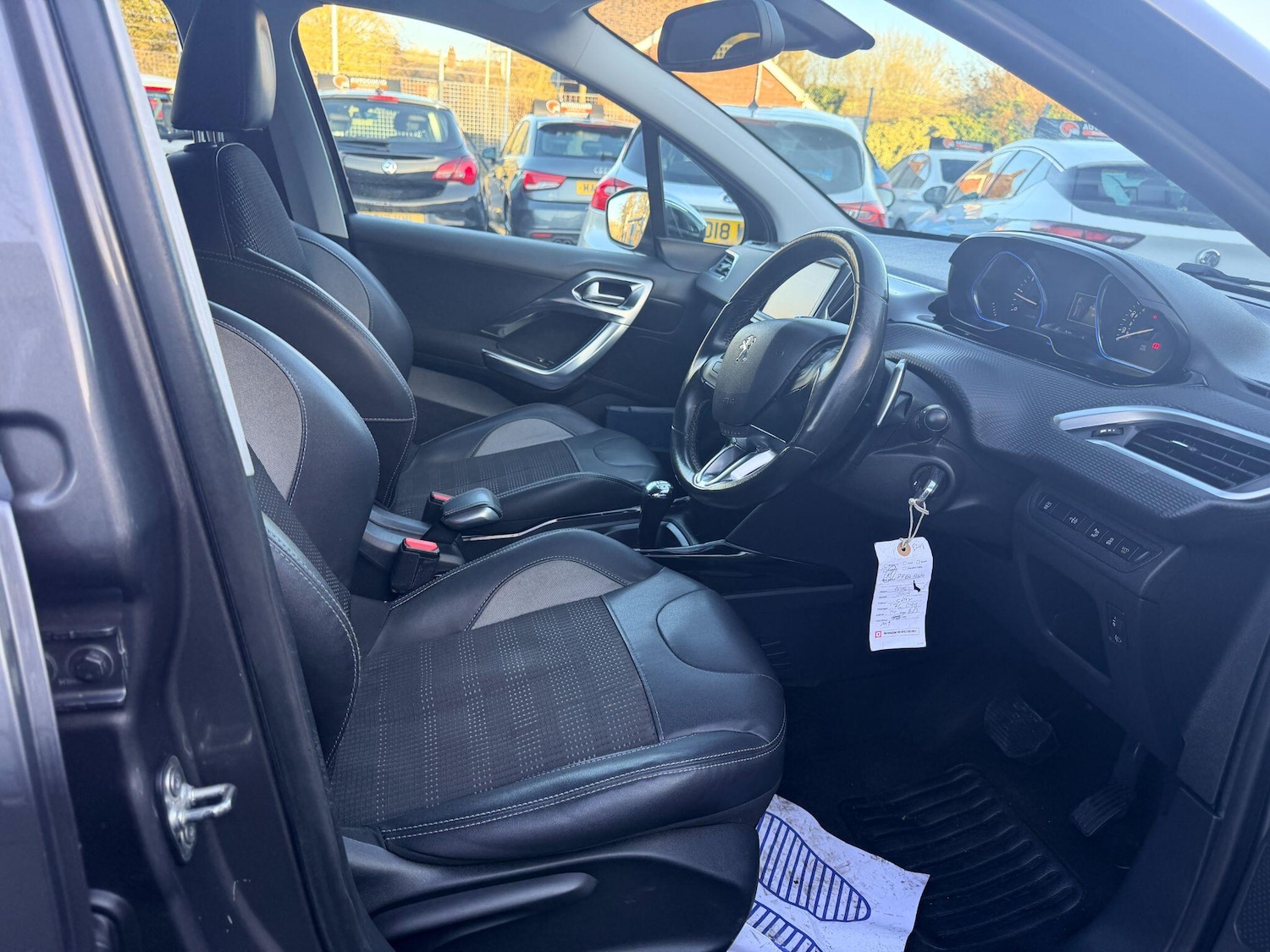 Used Peugeot 2008 2015 for sale - 78021801: Photo 14