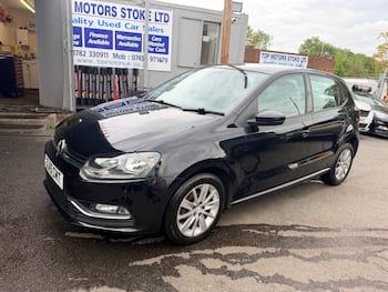 Used Volkswagen Polo 2015 for sale - 79678235: Photo